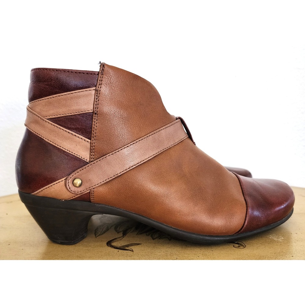 Naot‎ Sz 42 US 11 Brown Leather Ankle Boots Colorblock Low Heel Booties